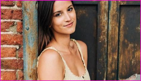 Woman becomes youngest person to visit every country on Earth